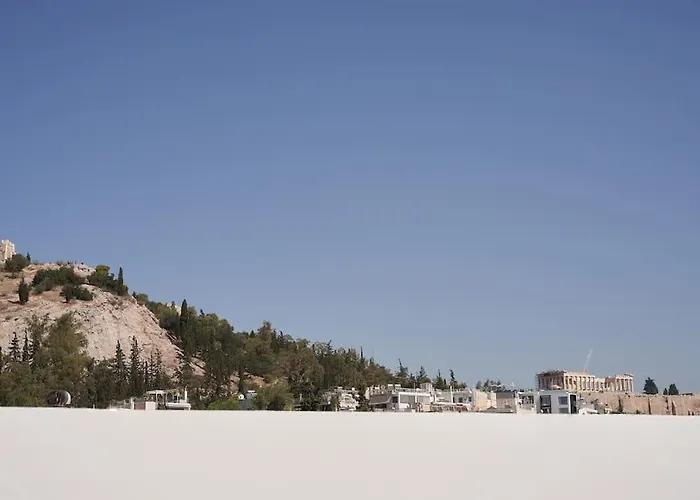 A Sunkissed Retreat Under The Acropolis