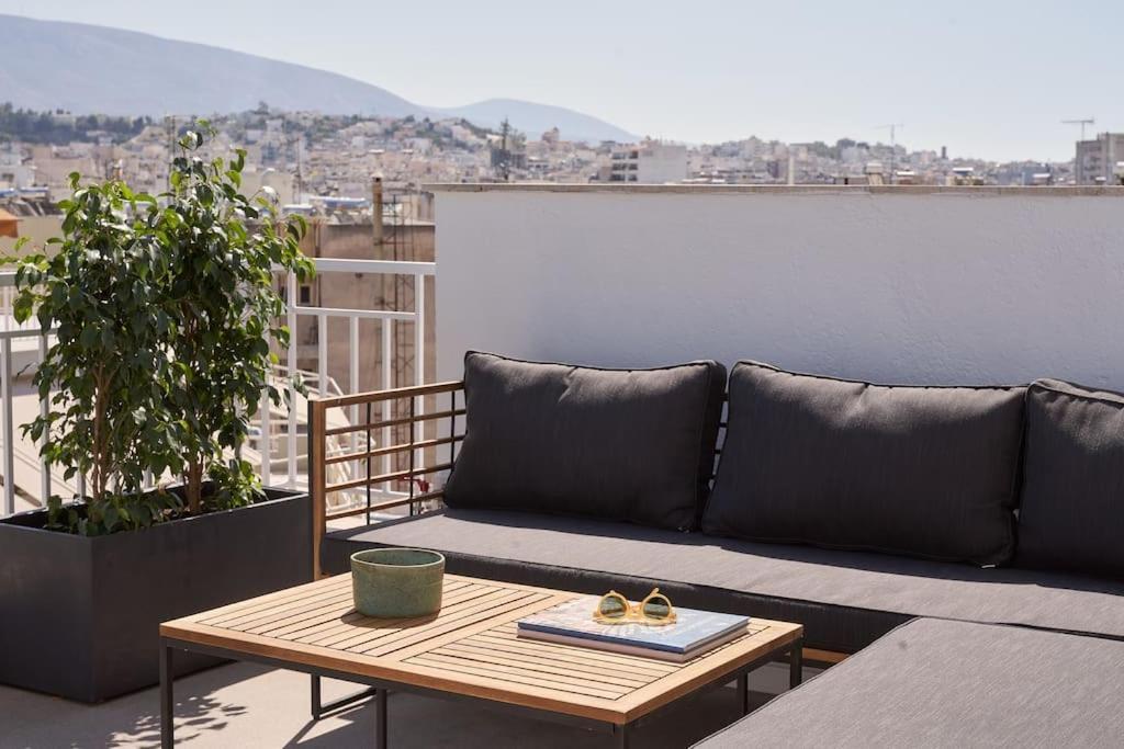 A Sunkissed Retreat Under The Acropolis Apartment