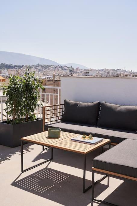 A Sunkissed Retreat Under The Acropolis Apartment Athens