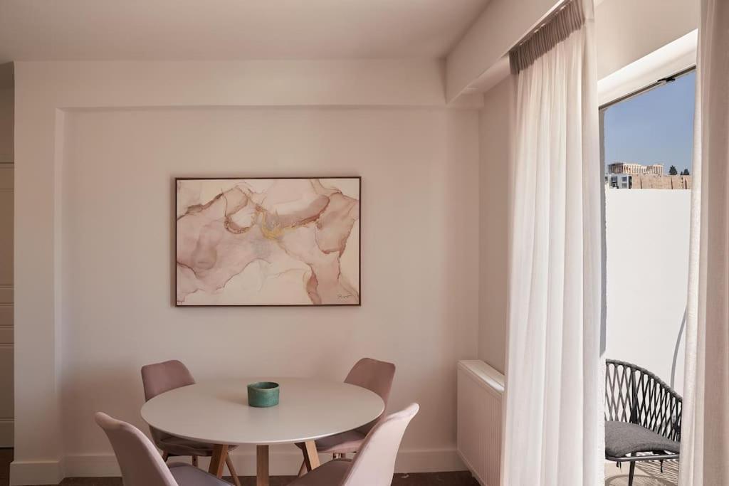 A Sunkissed Retreat Under The Acropolis Apartment Athens